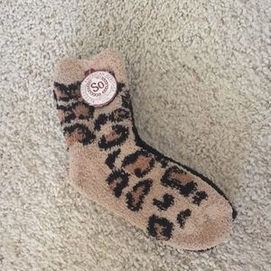 Cheetah Print/Black Fuzzy Socks